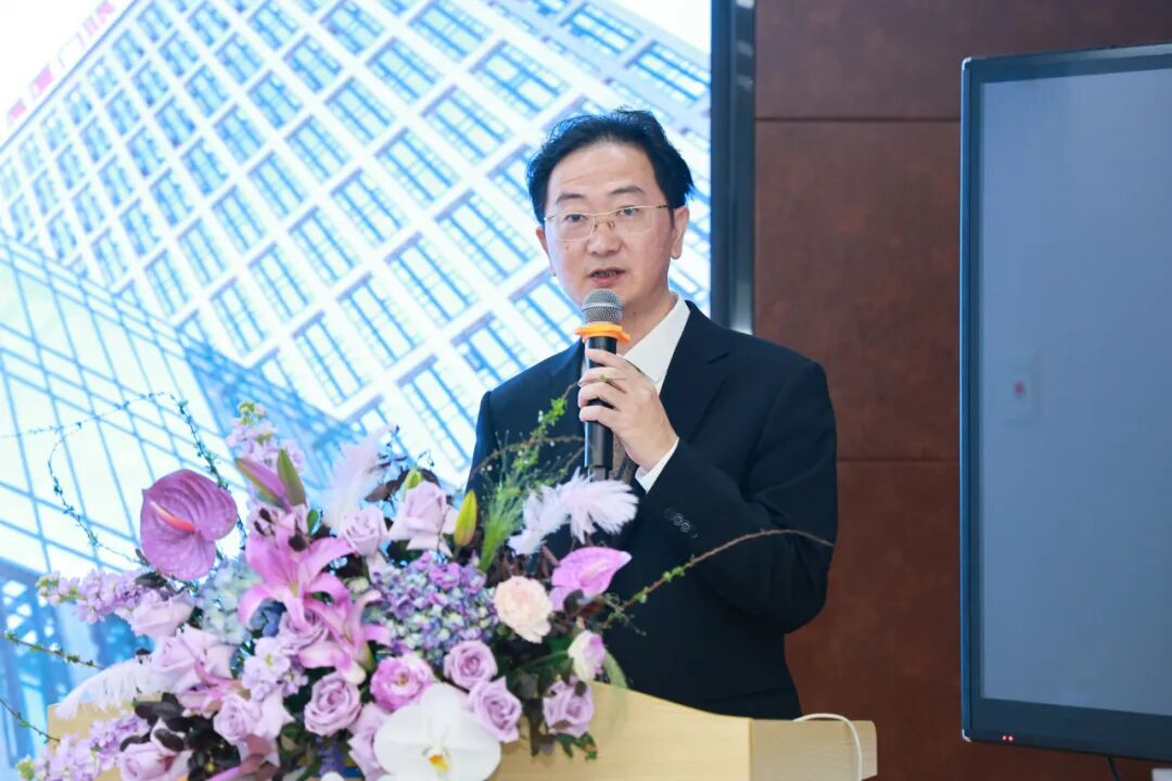 华厦眼科EVO+ ICL (V5) 项目正式启动