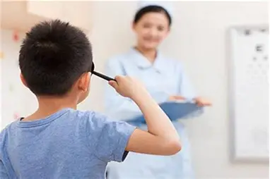 新发现：近视加深不止是“用眼太多”？眼球“缺氧”可能是关键推手