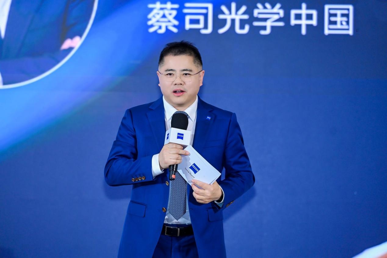 华厦眼科首发上市蔡司小瞳堡镜片,开启精准近防新阶段 华厦眼科首发上市蔡司小瞳堡镜片,开启精准近防新阶段